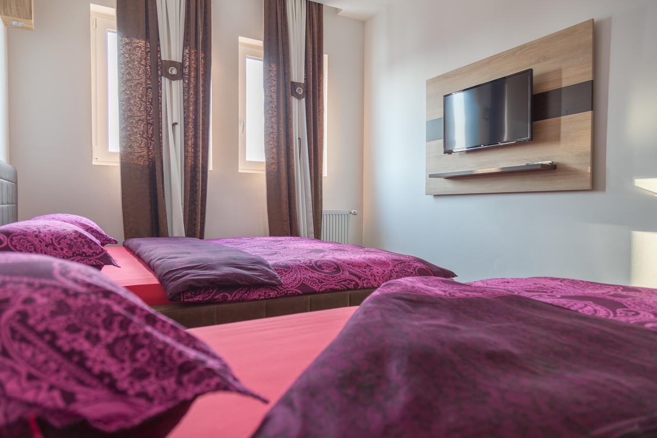 Hostel Tron Travnik Εξωτερικό φωτογραφία